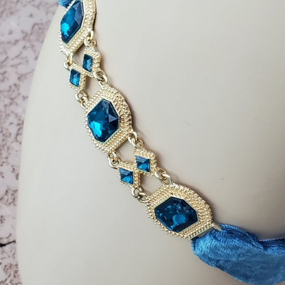 Teal bikini - Picture 4 of 4